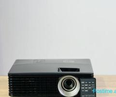 DELL 1420X DLP PROJECTOR