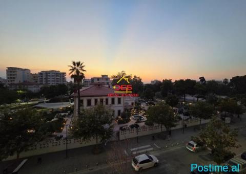 🔑🏡 JEPET ME QIRA APARTAMENT 1+1 PRANË XHAMISË, VLORË - 8/10
