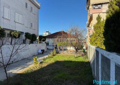 Truall ndërtimi 495 m² me shtëpi ekzistuese në shitje – Shko - 4/5