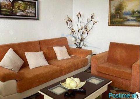 0696044407 Disponojmë për Shitje,Shtëpi Private,Pranë Muzeut - 3/4