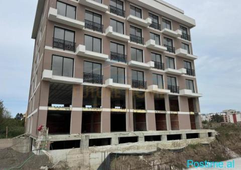 0696044407 Shitet Apartament 1+1, Mali Robit,Golem - 1/7