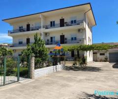 SHITET NDËRTESË ME 6 APARTAMENTE 'PRANË PARKUT VALA, DURRËS'