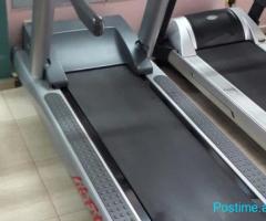 Piste vrapimi Life Fitness 92 T ( e perdorur)