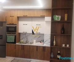 JEPET APARTAMENT 2+1+2 ME QERA TE RRUGA E DIBRES 750 EURO