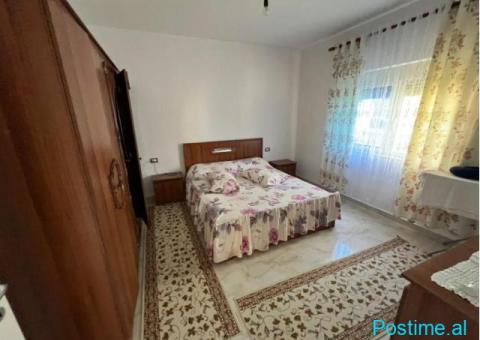 Shitet Shtëpi Private tek 4 Rrugët, Shijak - 5/10