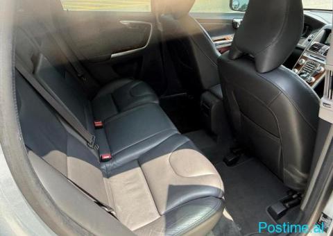 Volvo XC60 2.0 - 8/10