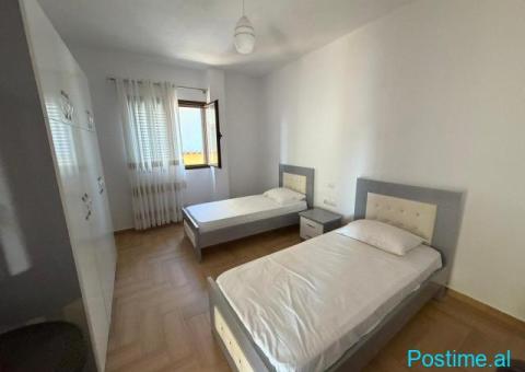 🆕🏘 JEPET ME QIRA KATI I TRETË I NJË VILE TE FUSHA E DRUVE, - 3/8