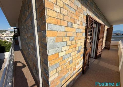 🆕🏘 JEPET ME QIRA KATI I TRETË I NJË VILE TE FUSHA E DRUVE, - 7/8