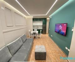 0682064333 JEPET ME QIIRA 1+1 VIJE E PARE ME DETIN NE PLAZH!