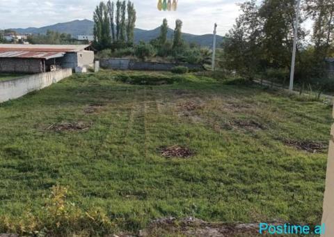 TOKË ME SHTËPI GJYSË TË PËRFUNDUAR - 2/8
