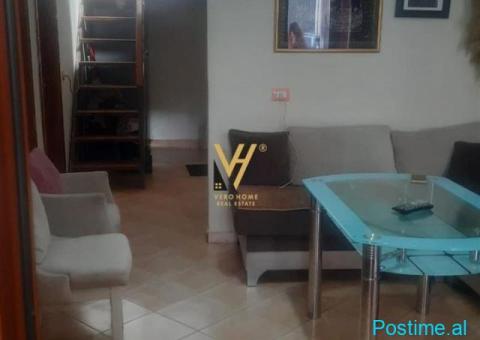JEPET SHTEPI ME QERA 2+1 TE BULEVARDI ZOGU 1 1200 EURO