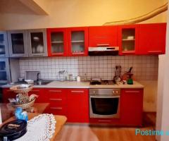 APARTAMENT 1+1 PËR SHITJE, ZONA E STADIUMIT, DURRËS