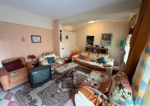 🔑🏡 SHITET APARTAMENT 2+1 PRANË XHAMISË, VLORË. - 2/9