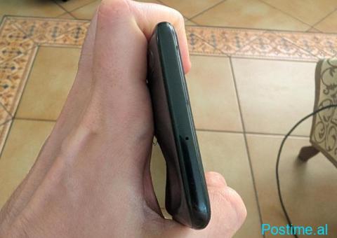 Samsung Galaxy A20 32/3 GB ***Gjendje Shume te mire**** - 7/8