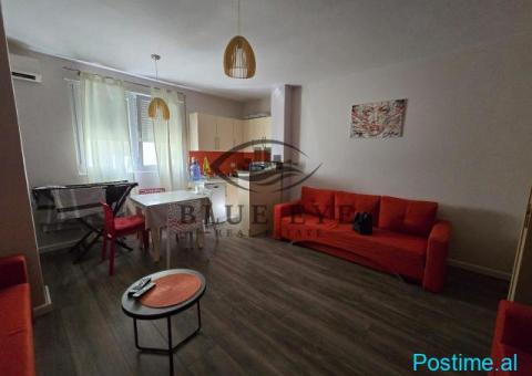 Studio Me Qira, Shkëmbi i Kavajës, Durrës! - 3/4