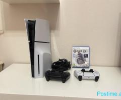Ps5 Slim modeli ri super gjendje me dy leva dhe lojra