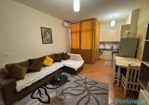 0682064333 Jepet 1+1 Me Qera Tek Poliklinika - 1/10