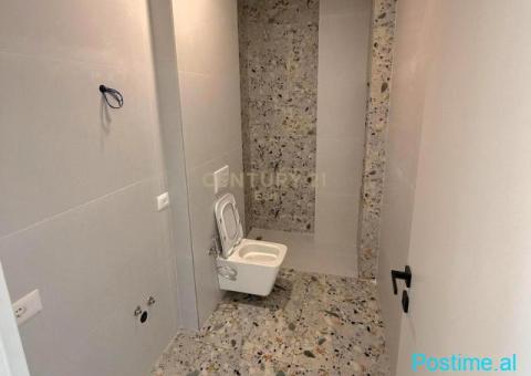 Apartament 1+1 me Pamje Deti 50 metra nga Deti në Golem. - 8/9