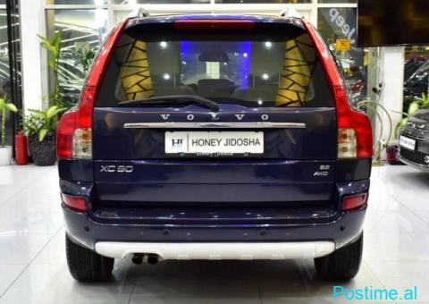 Volvo XC90 - 4/10
