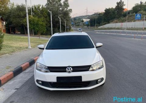 Volkswagen Jetta 2014 Full Option - 2/4