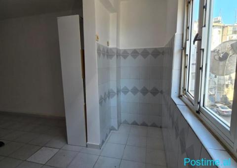 0682064333 - APARTAMENT 2+1 NË SHITJE BULEVARDI KRYESOR - 4/10