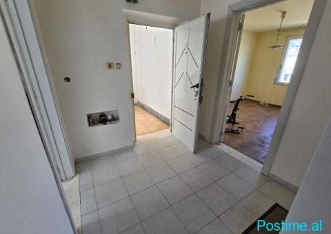 0682064333 - APARTAMENT 2+1 NË SHITJE BULEVARDI KRYESOR - 8/10