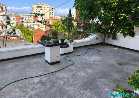 Jepet me qera kati i parë i një shtëpie private në Durrës - 2/10