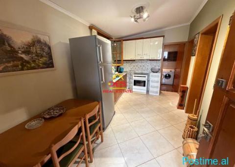 🔑🏘 JEPET ME QIRA SHTËPIE PRIVATE NË ÇENTRALE ,VLORË. - 5/10