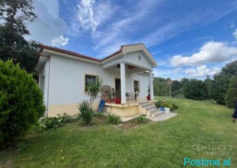 Shtëpi private një-katëshe me qira në Petrelë! - 1/6