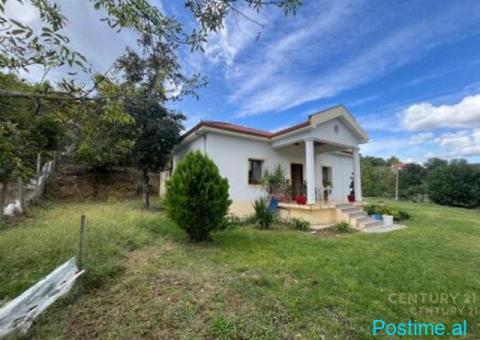 Shtëpi private një-katëshe me qira në Petrelë! - 3/6