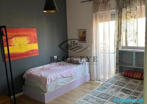 Apartament Me Pamje Deti Dhe Porti 3+1+2 Me Qira , Durrës! - 6/10