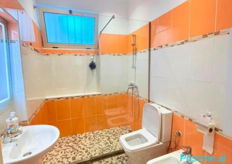 JEPET ME QERA SHTEPI PRIVATE 2+1 BULEVARDI KRYESOR, DURRES - 2/9