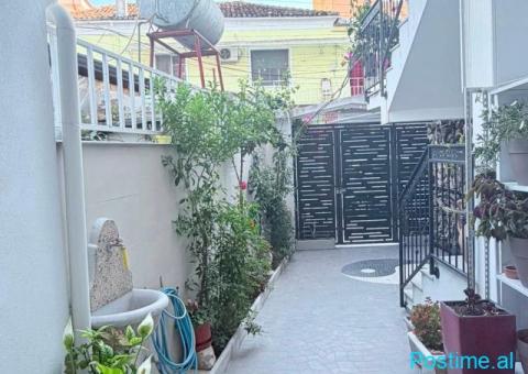 JEPET ME QERA SHTEPI PRIVATE 2+1 BULEVARDI KRYESOR, DURRES - 5/9