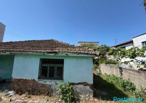 Shitet Shtëpi Private me Oborr dhe Truall 372 m² | Treshi – - 3/4