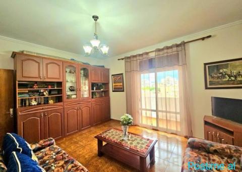 APARTAMENT 2+1 PER QIRA PRANE SHKOLLES SE KUQE