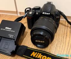 NIKON D3100 + OBJEKTIV 18-55MM