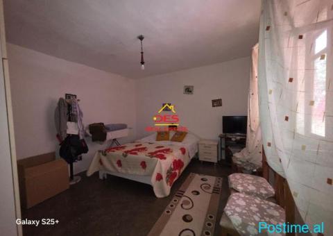 🏡 SHITET SHTËPI PRIVATE NË ÇOLE, VLORË - 3/10