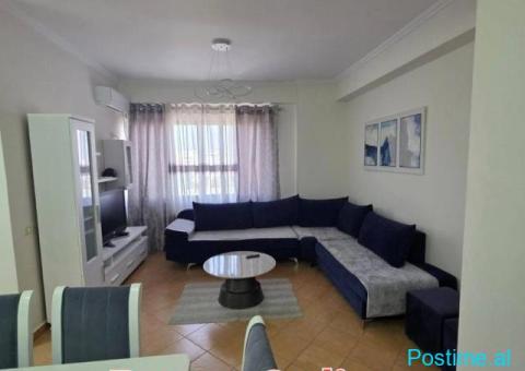 SHITET apartament 2+1 ne Plazhin e Durresit - 1/6