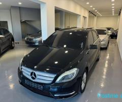 Mercedes-Benz B200