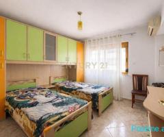 0697603180APARTAMENT ME QIRA 2+1 PRANE SPITALIT AMERIKAN , L
