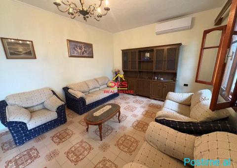 JEPET ME QIRA SHTËPIE PRIVATE TE BISHTI I KALLDRËMIT ,VLORË. - 2/10