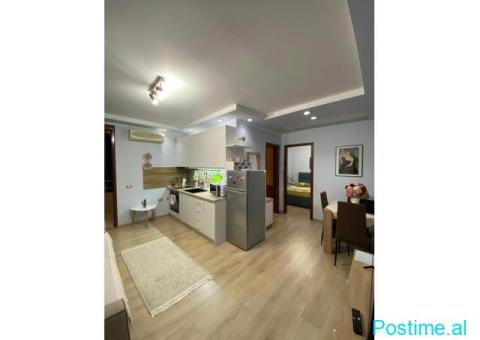Apartament 1+1 me qera te rruga Margarita Tutulani,Blloku - 3/4