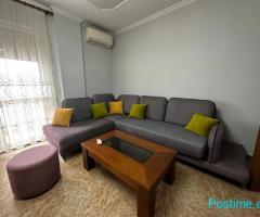 Jepet me qira super apartament 2+1 te Komuna e Parisit !