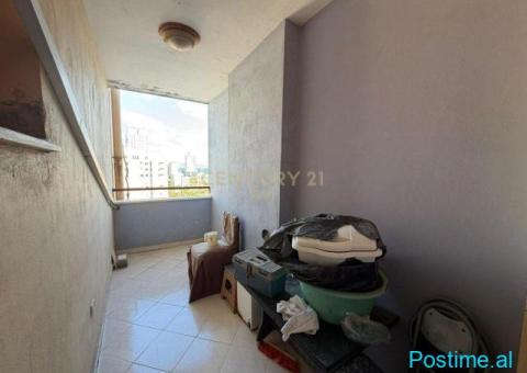 Shitet Apartament 2+1+2 me Pamje Deti ne Vollga, Durrës ! - 10/10