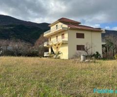 SHITET SHTEPI PRIVATE 3 KATE NE BERZHITE 410.000 EURO