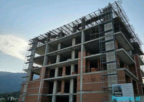 Shitet Apartament ne Stad nertimi