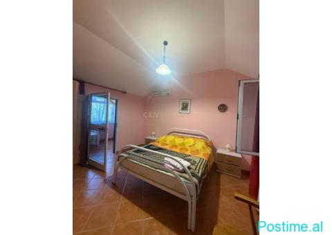 0697603180SUPER OFERTË – Vilë premium për shitje në Qerret, - 8/10