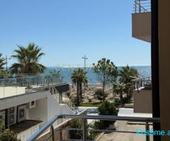 0697603180Apartament 1+1 për Qira – Vijë e Parë me Detin