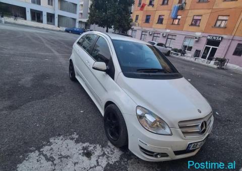 Mercedes-Benz B Class — Viti 2010 - 2/4