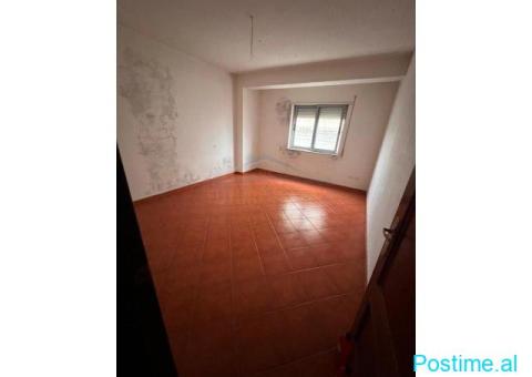 069604448 Shitet, Apartament 3+1+2, Pranë Bashkisë, Durrës - 8/10